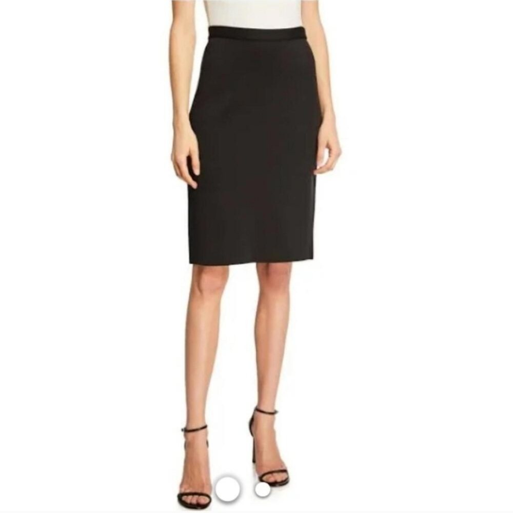 St.John Basic Knit Pencil Skirt